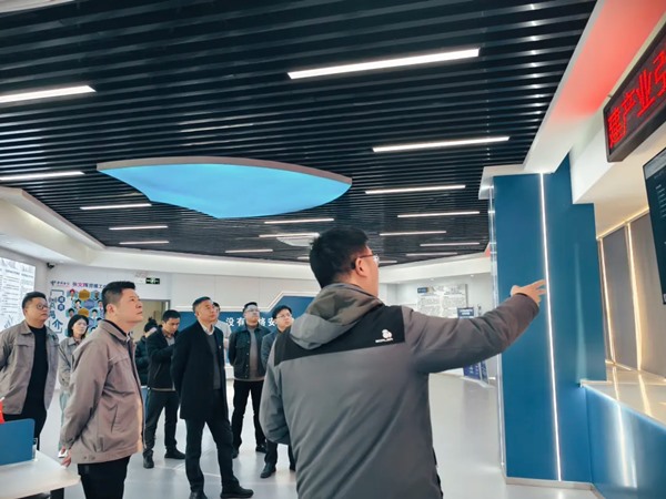 1765873599403001.jpg 640_wx_fmt=jpeg&from=appmsg&tp=webp&wxfrom=5&wx_lazy=1 (1).jpg